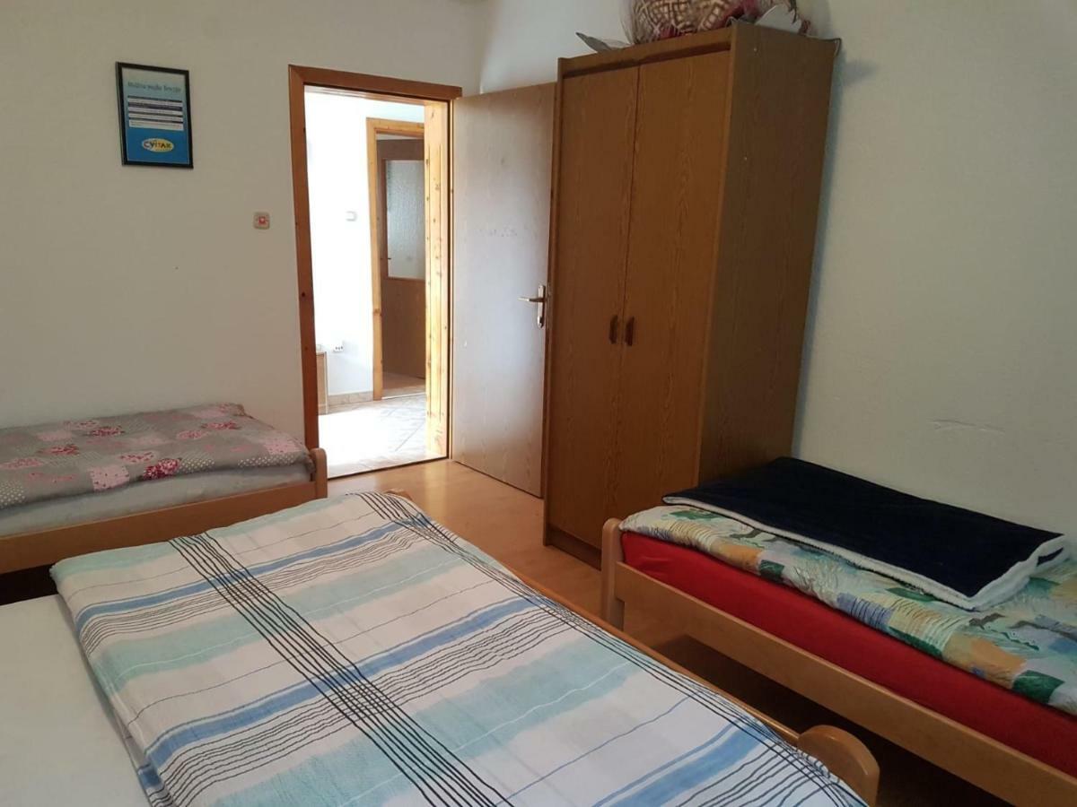 Kuca Za Odmor Sarcevic Daire Prozor Dış mekan fotoğraf